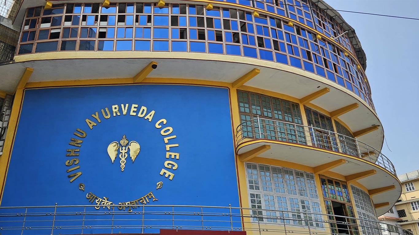 best ayurveda college in kerala ayurveda hospital palakkad